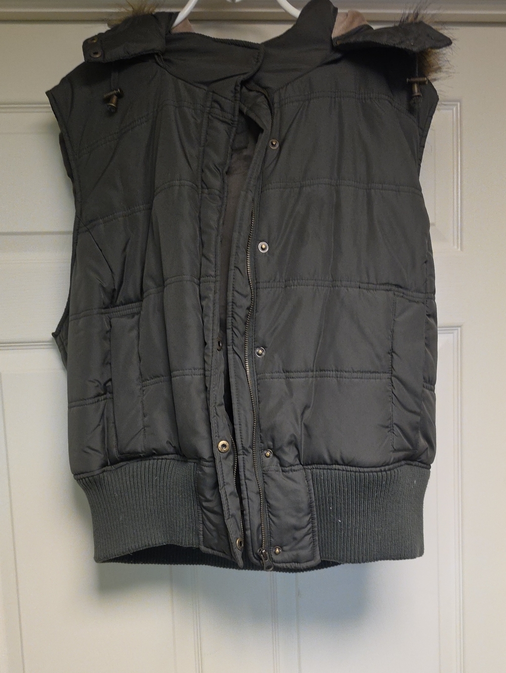 torrid Gray Quilted Hooded Puffer Vest with Ribbed Hem